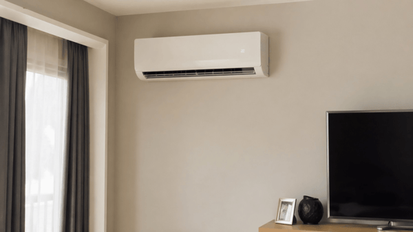 aire-acondicionado-tipo-minisplit-habitacion-sala